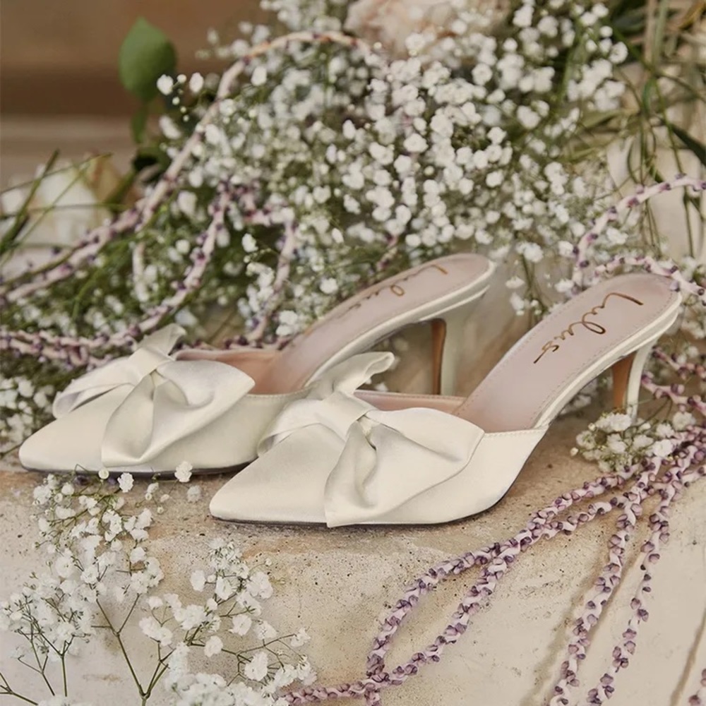 Lyle Ivory Satin Pointed-Toe bow Mules
